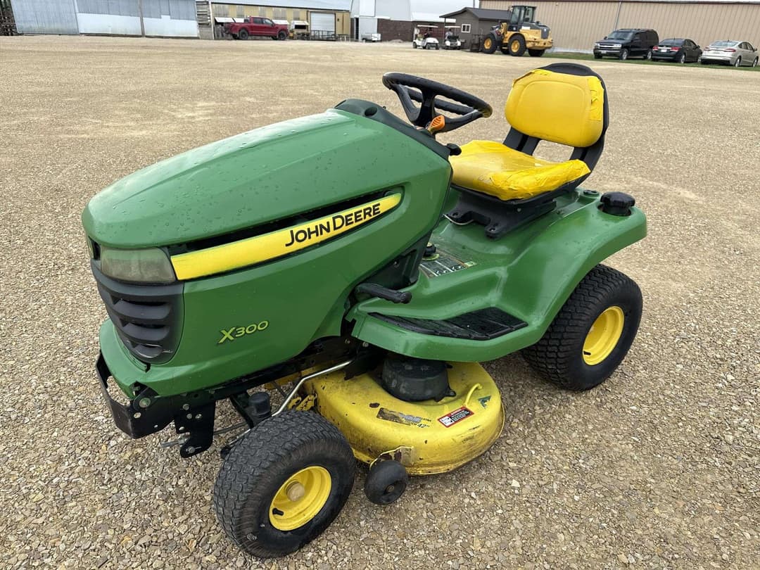 Image of John Deere X300 Primary image
