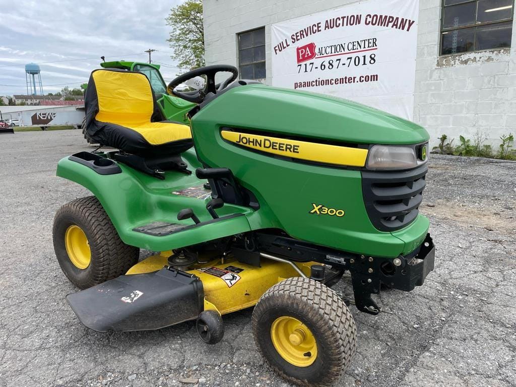 Main image John Deere X300