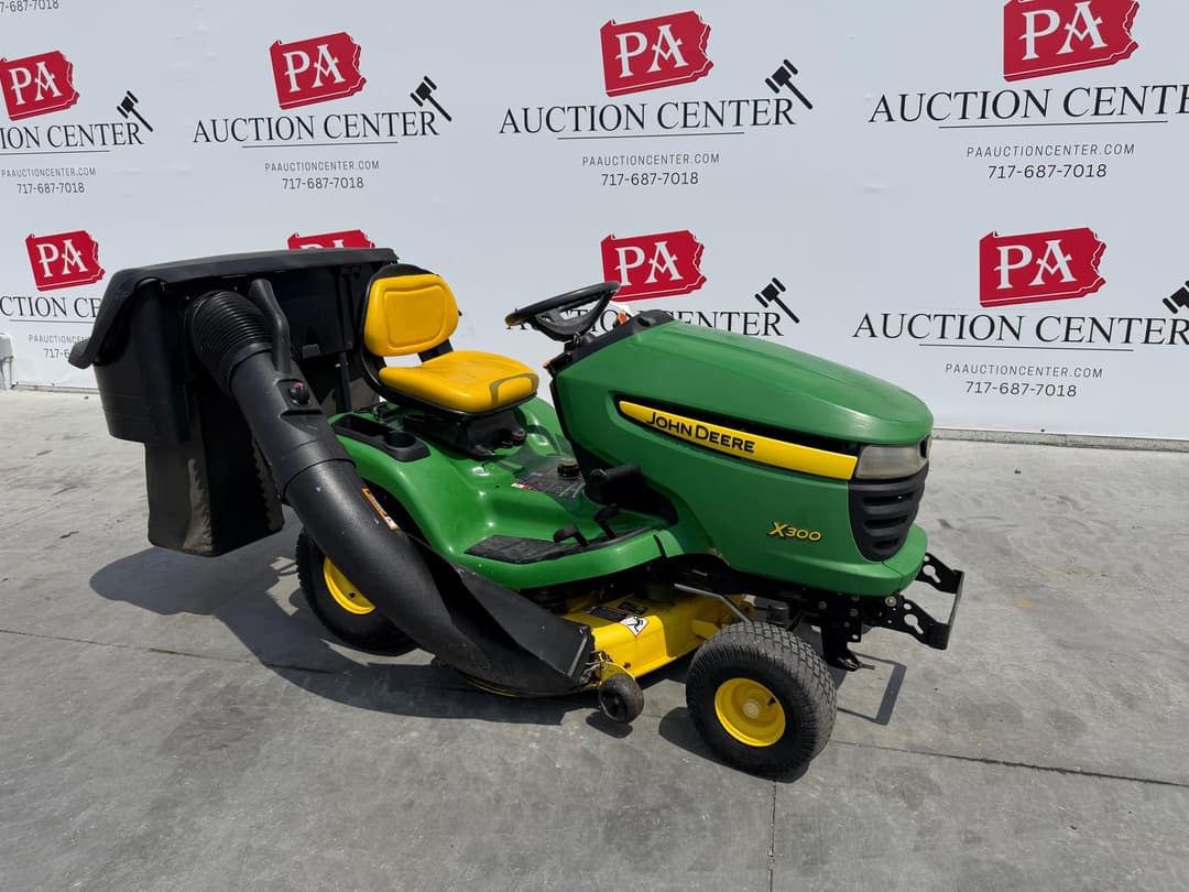 Image of John Deere X300 Primary image