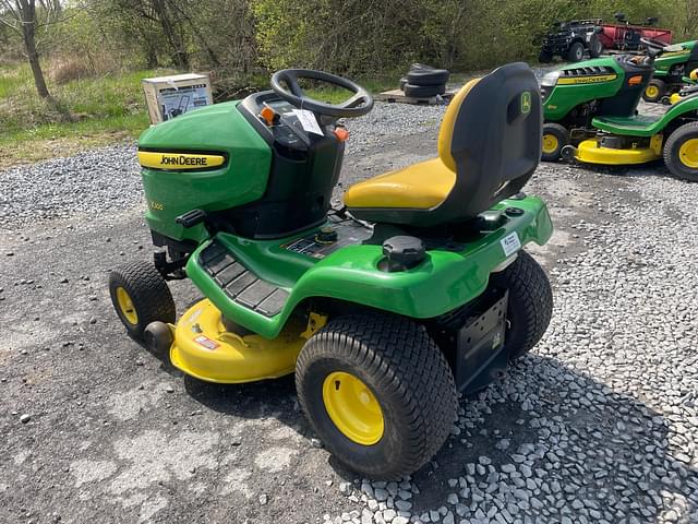 Image of John Deere X300 equipment image 3