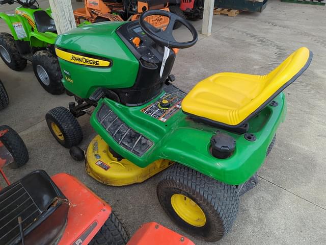 Image of John Deere X300 equipment image 1