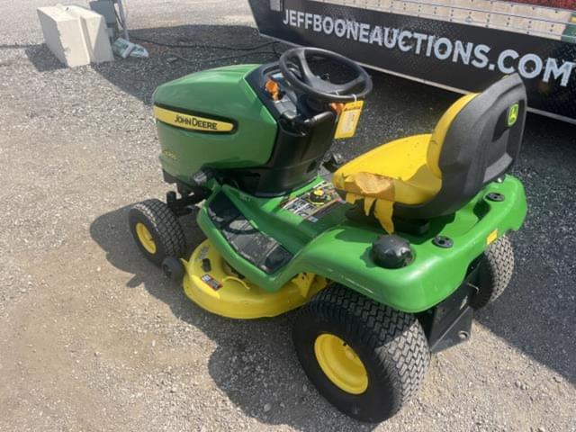 Image of John Deere X300 equipment image 1