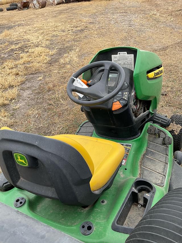 Image of John Deere X300 equipment image 3