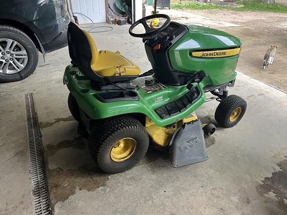 Image of John Deere X300 Image 0