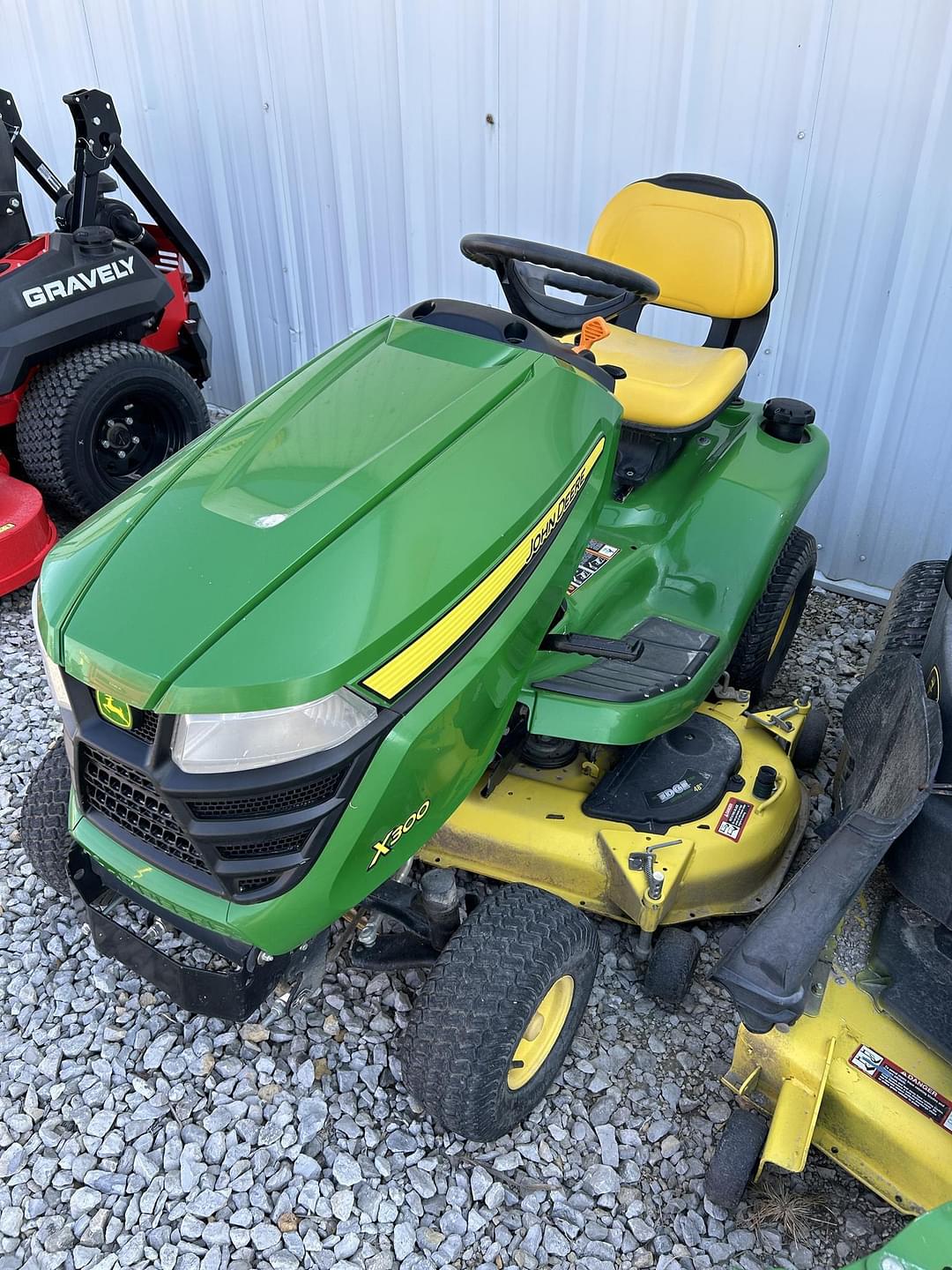 Image of John Deere X300 Image 0