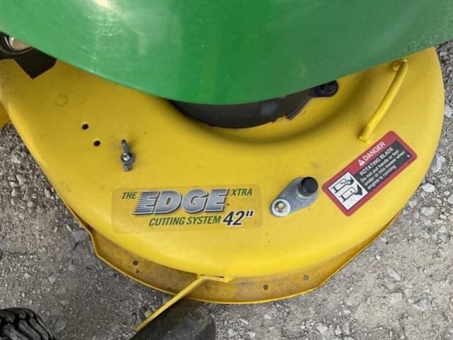 Image of John Deere X300 equipment image 2