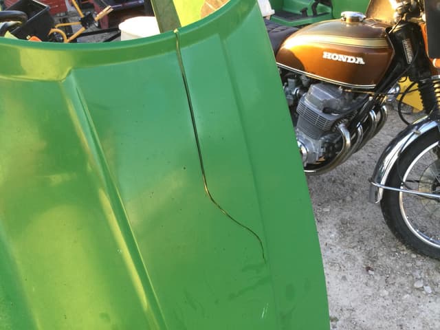 Image of John Deere X300 equipment image 2