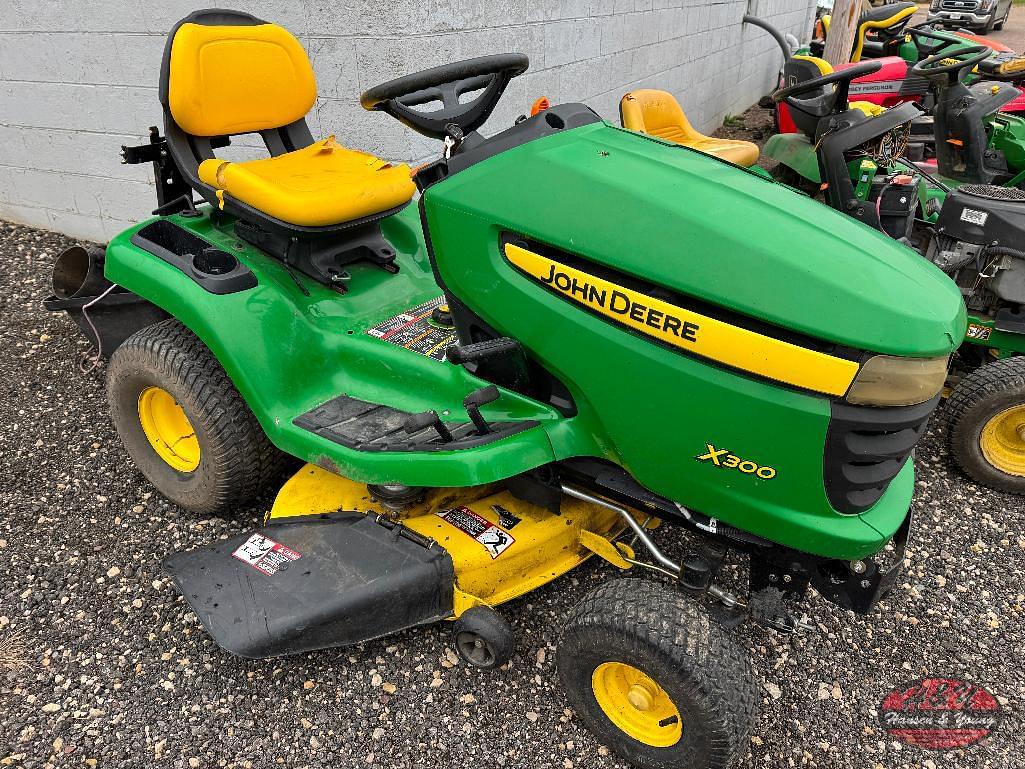 Image of John Deere X300 Primary image