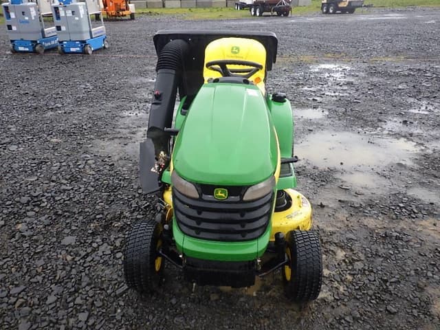 Image of John Deere X300 equipment image 1