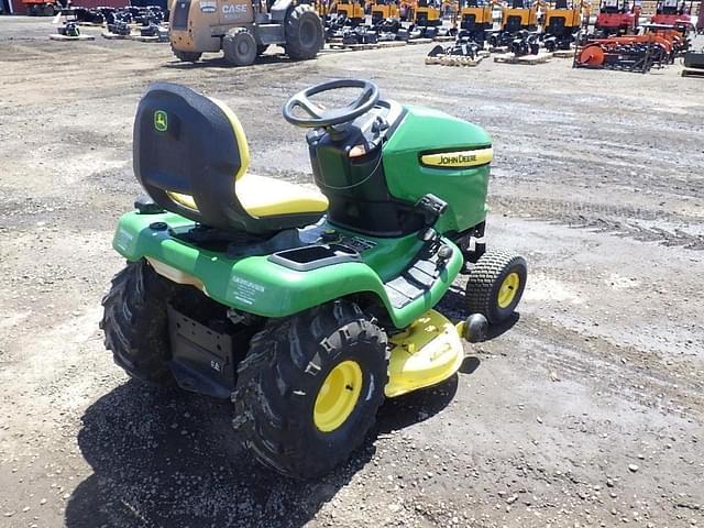 Image of John Deere X300 equipment image 3