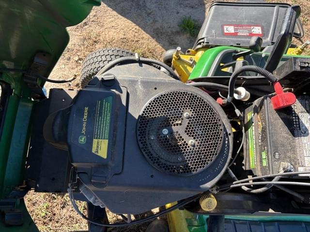 Image of John Deere X300 equipment image 3
