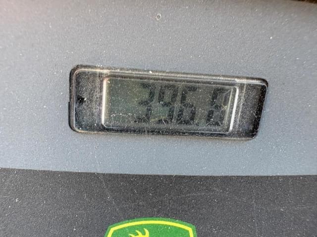 Image of John Deere X300 equipment image 4