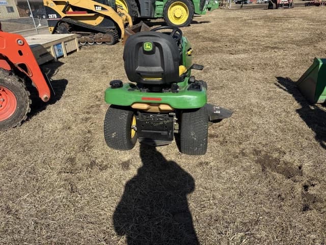 Image of John Deere X300 equipment image 3