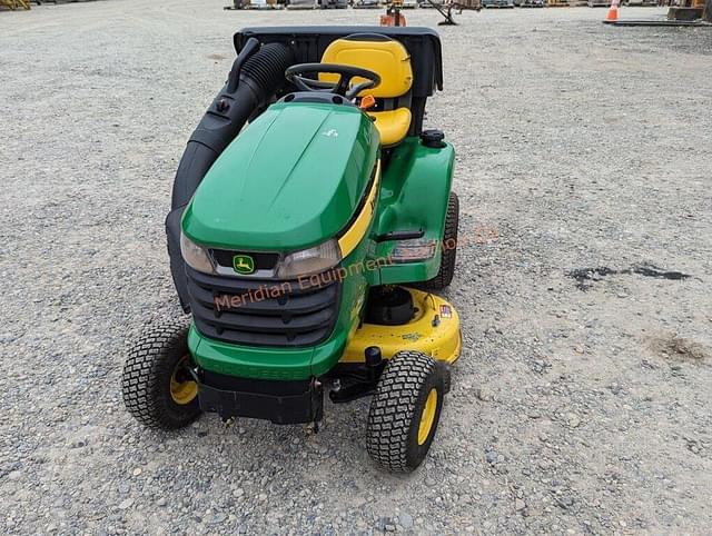 Image of John Deere X300 equipment image 1