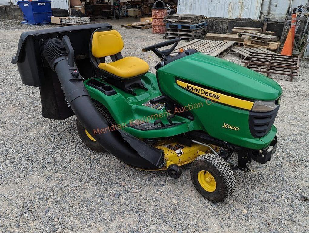 Image of John Deere X300 Primary image
