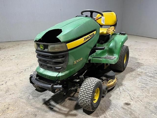 Image of John Deere X300R equipment image 1