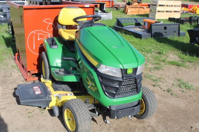 Image of John Deere X320 equipment image 4