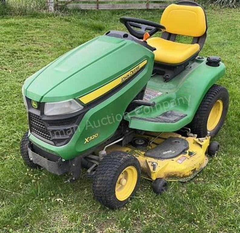 Image of John Deere X320 Primary image