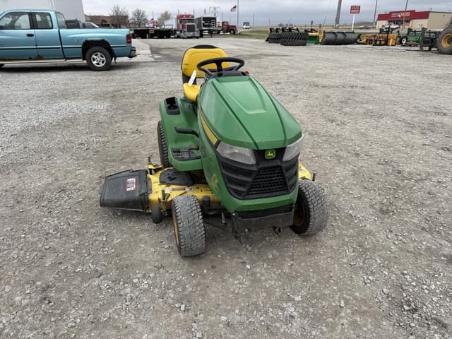 Image of John Deere X320 equipment image 4