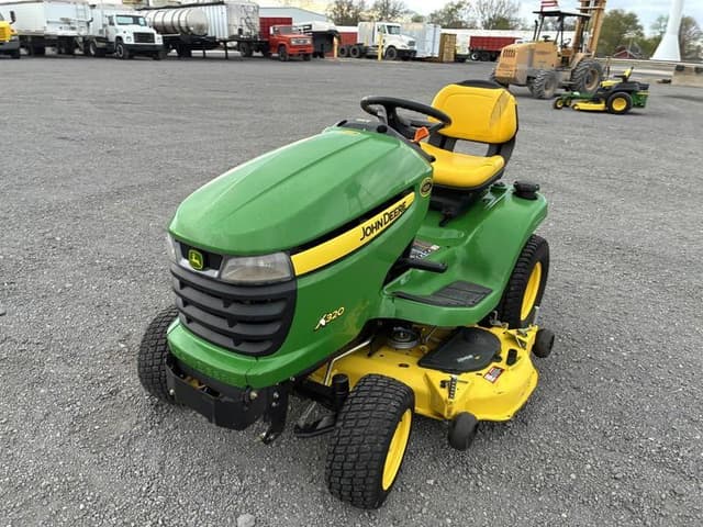 Image of John Deere X320 equipment image 2