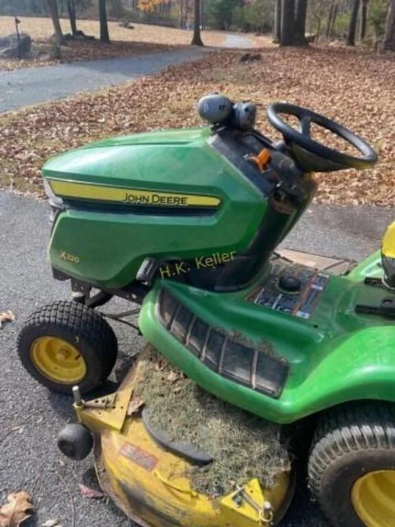 Image of John Deere X320 Primary image