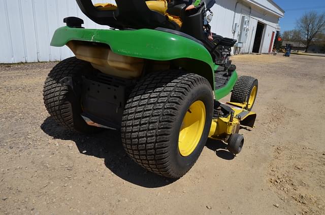Image of John Deere X320 equipment image 4