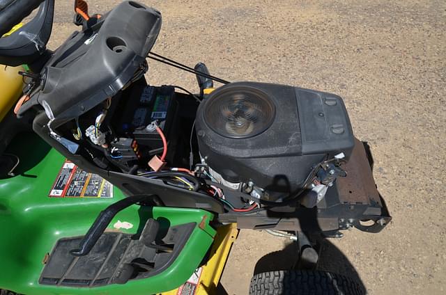 Image of John Deere X320 equipment image 2