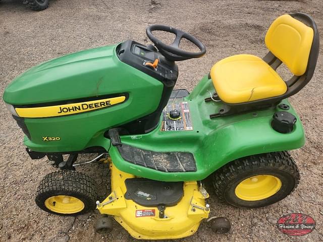 Image of John Deere X320 equipment image 2