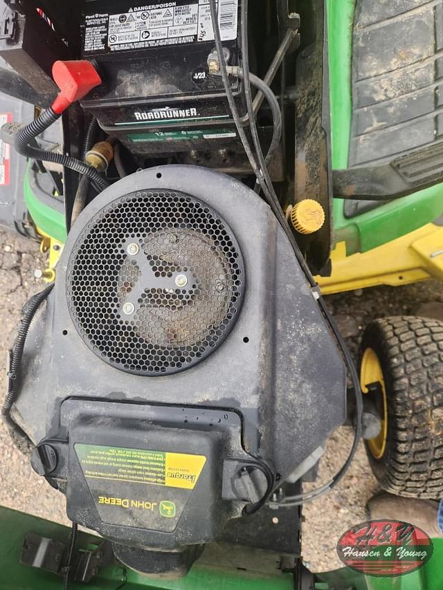 Image of John Deere X320 equipment image 3