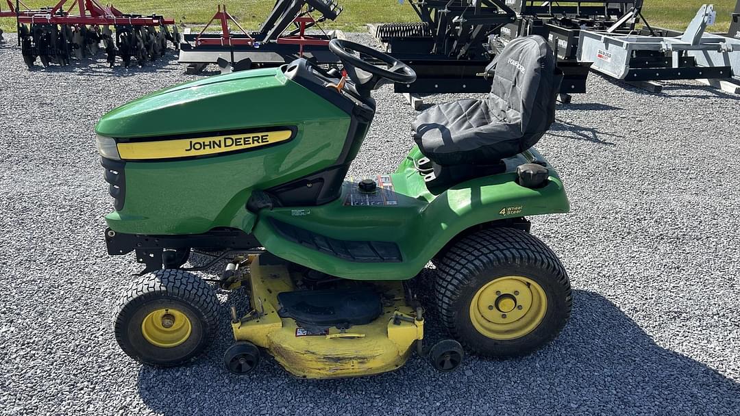 Image of John Deere X324 Primary image