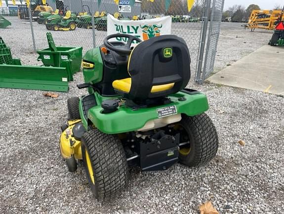 Image of John Deere X324 equipment image 3