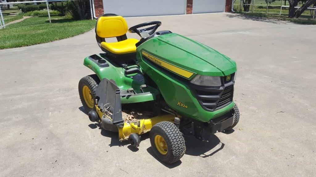 Main image John Deere X324