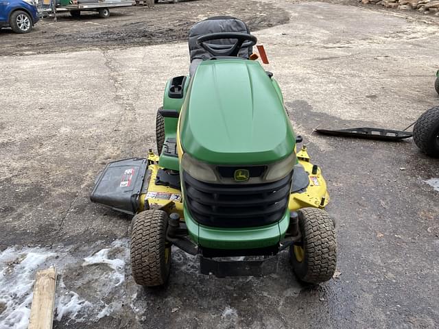 Image of John Deere X324 equipment image 1