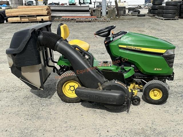 Image of John Deere X324 equipment image 3