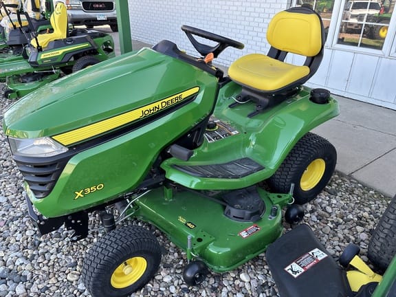John Deere X350 Equipment Image0