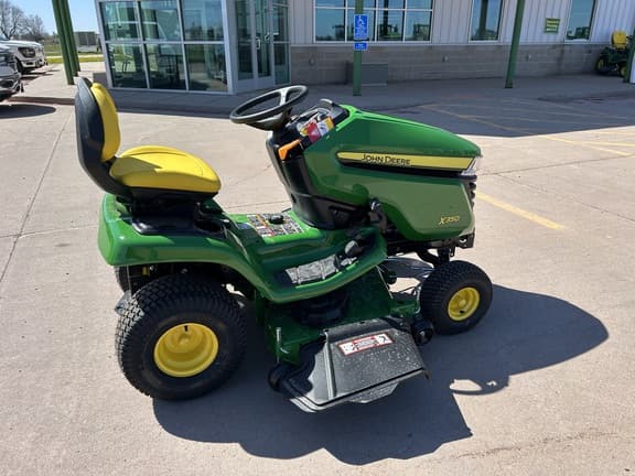 Image of John Deere X350 equipment image 2