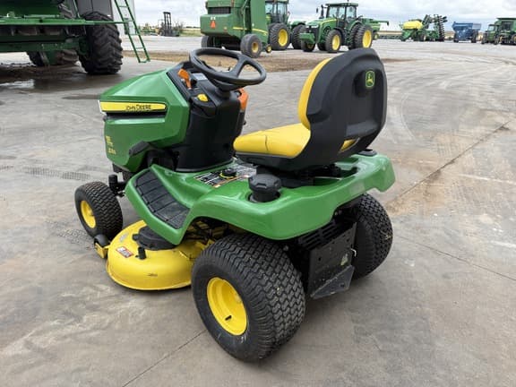 Image of John Deere X350 equipment image 3