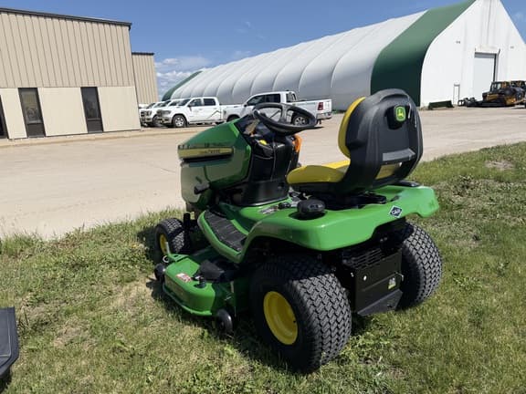 Image of John Deere X350 equipment image 4
