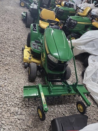 John Deere X350 Equipment Image0