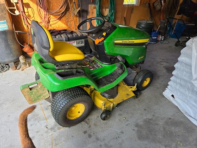 Image of John Deere X350 equipment image 4