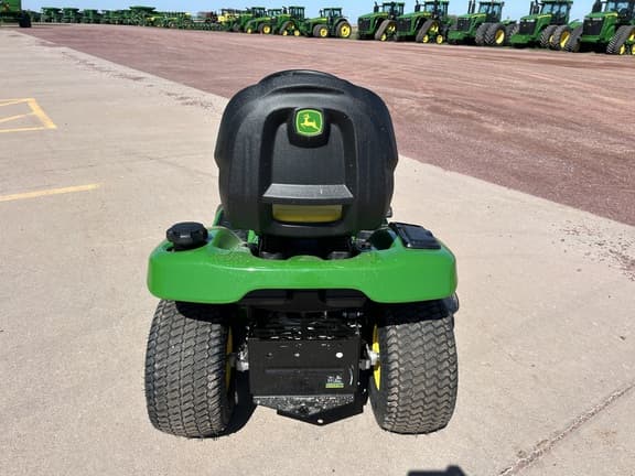 Image of John Deere X350 equipment image 4