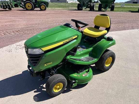 Image of John Deere X350 equipment image 1