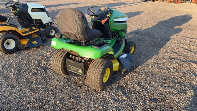 Image of John Deere X350 equipment image 4