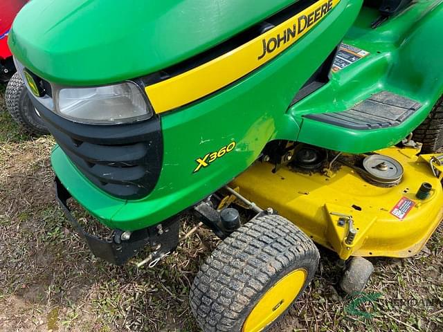Image of John Deere X360 equipment image 1