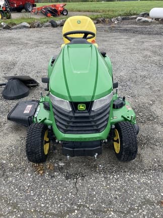 Image of John Deere X380 equipment image 3