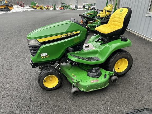 Image of John Deere X380 equipment image 4