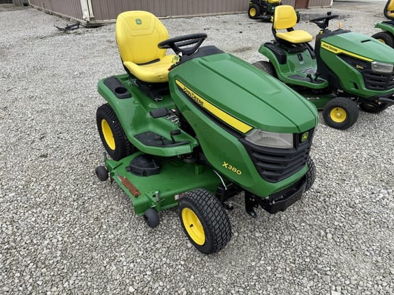 John Deere X380 Equipment Image0