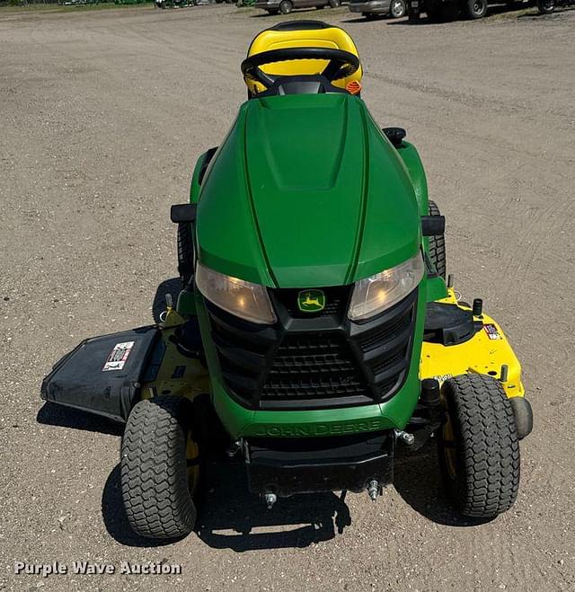 Image of John Deere X384 equipment image 1