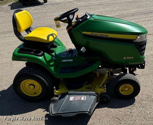 Image of John Deere X384 equipment image 3