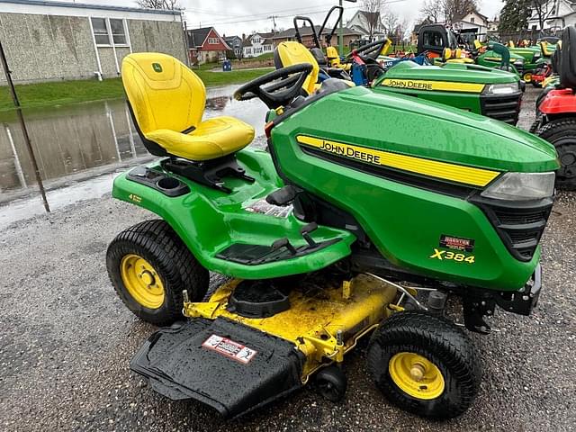 Image of John Deere X384 equipment image 3